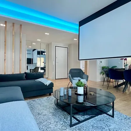 Trion Ierarchon Modern 3 Bdr In Petralona * Athens